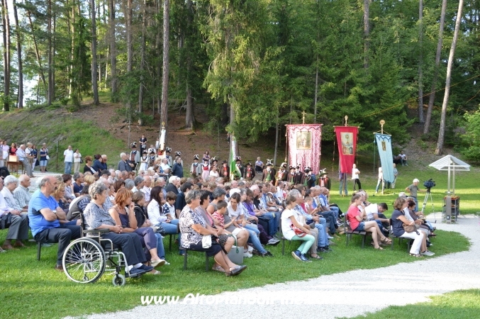 120 incoronazione Madonna di Piné 2014