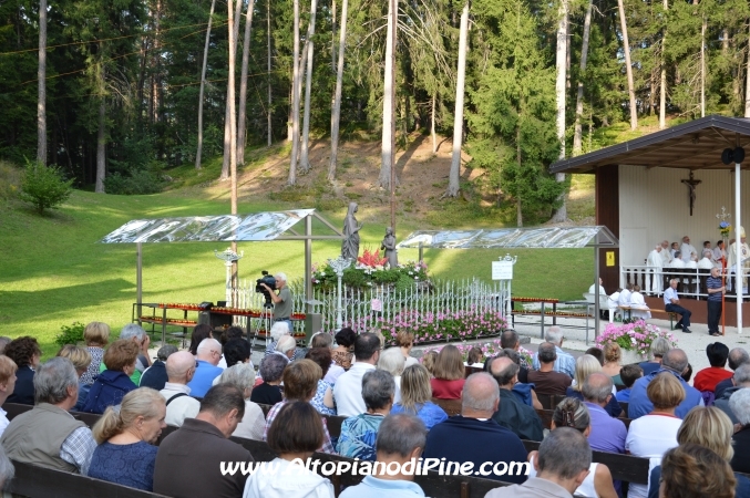 120 incoronazione Madonna di Piné 2014