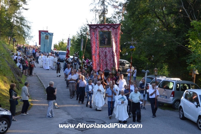 120 incoronazione Madonna di Piné 2014