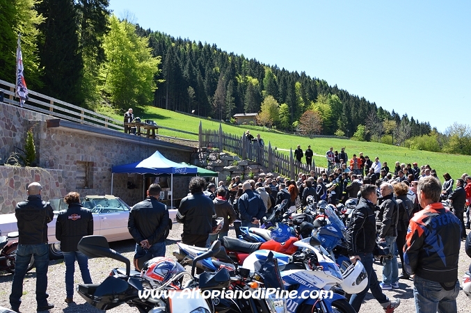Benedizione dei caschi 2014 Altopiano di Pine'