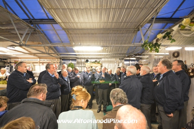 Floricoltura Ioriatti - Concerto in Serra del coro Abete Rosso - dicembre 2014