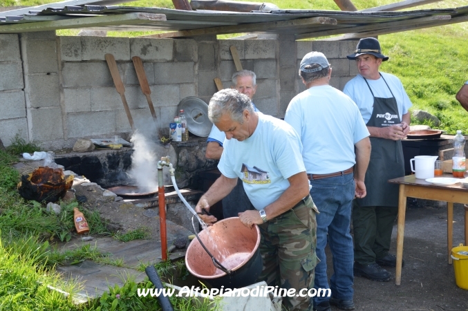30 Rifugio Pontara - festa delle famiglie - agosto 2014