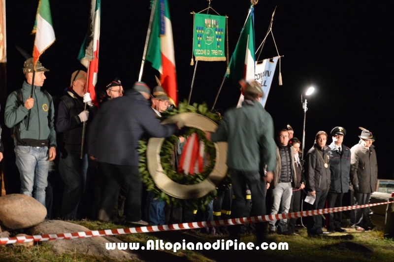 Fiaccolata in onore dei Caduti di tutte le guerre  2015 - Bedollo
