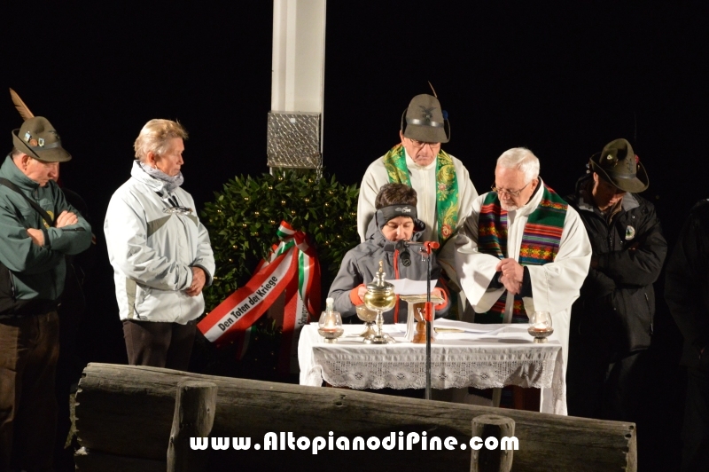 Fiaccolata in onore dei Caduti di tutte le guerre  2015 - Bedollo