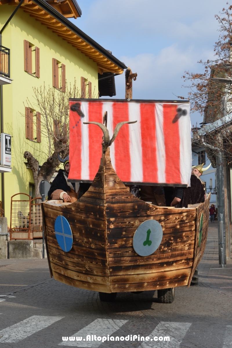 Pineé - Carnevale 2016 