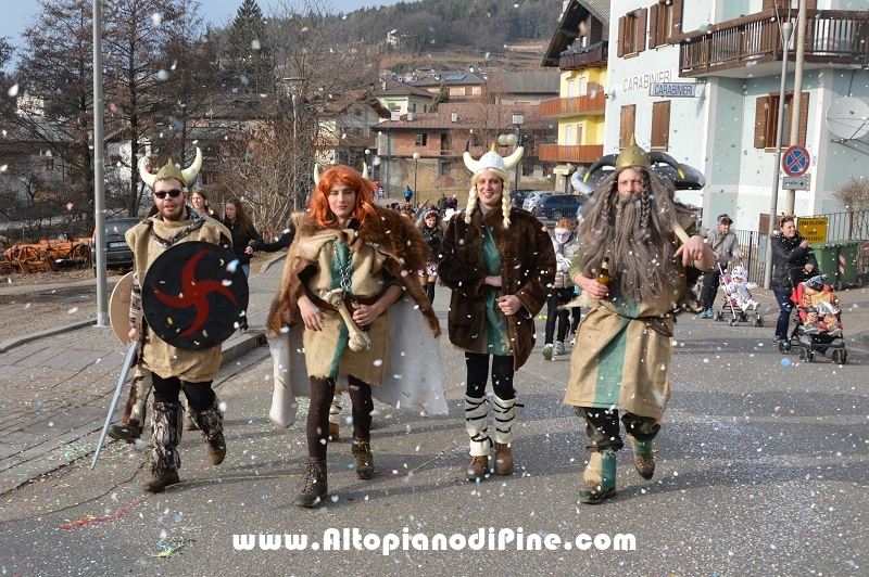 Pineé - Carnevale 2016 