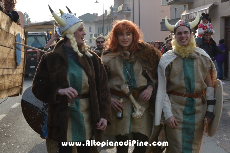 Pineé - Carnevale 2016 