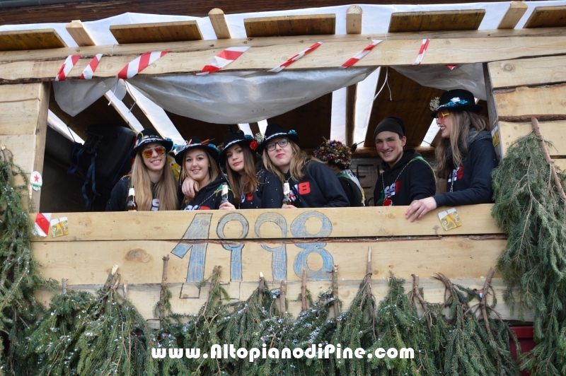 Pineé - Carnevale 2016 