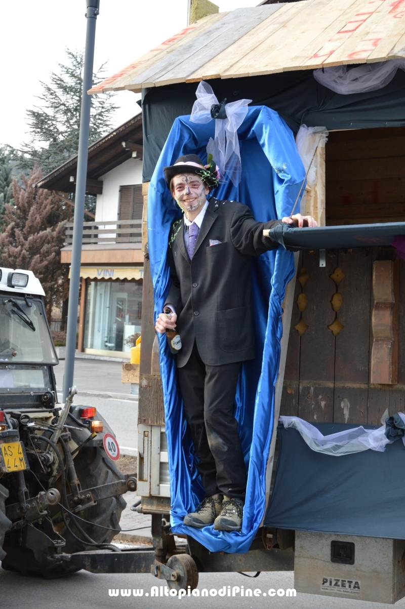 Pineé - Carnevale 2016 