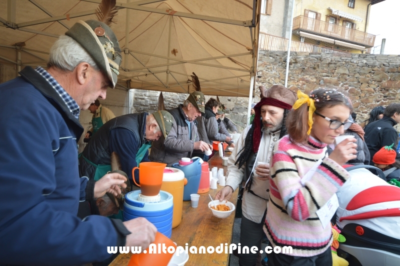 Pineé - Carnevale 2016 