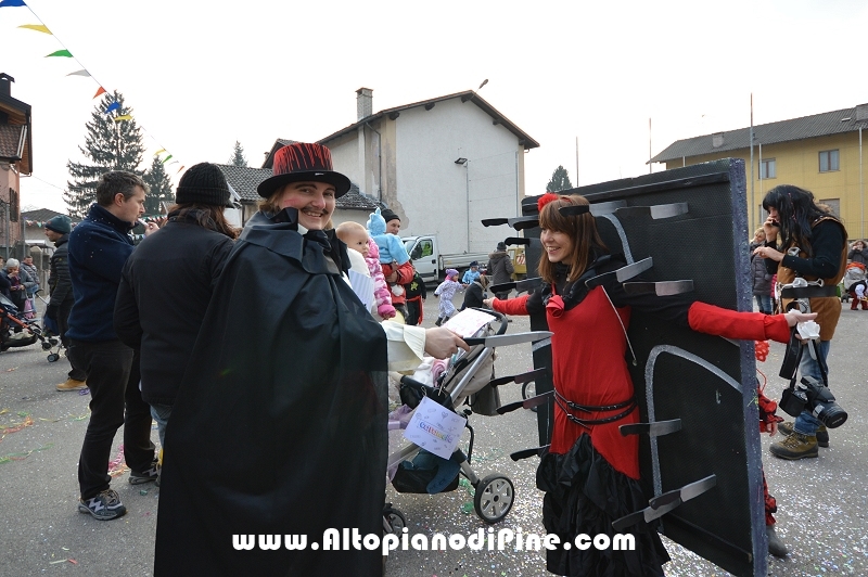 Pineé - Carnevale 2016 