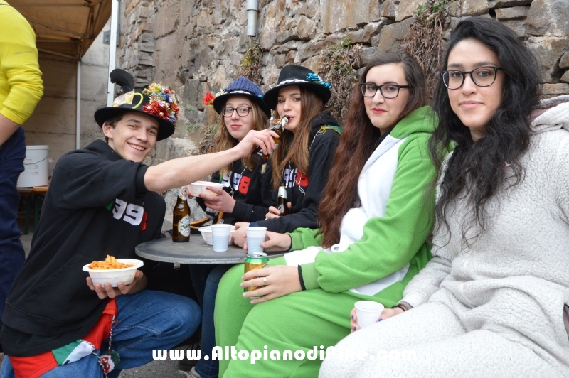 Pineé - Carnevale 2016 