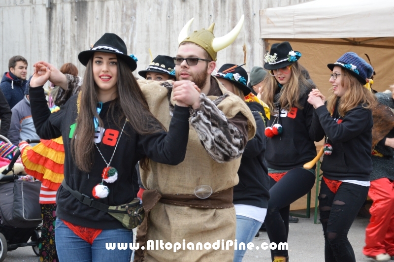 Pineé - Carnevale 2016 