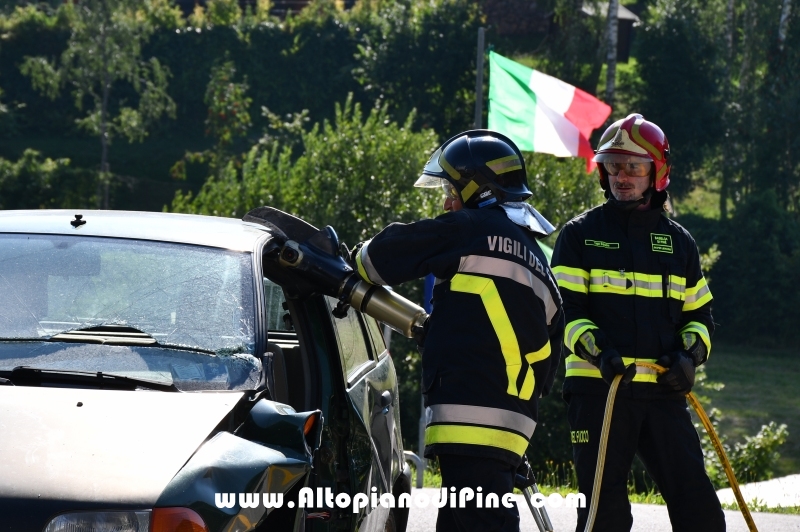 Caserme aperte VVF Baselga di Piné - riparte l'elicottero