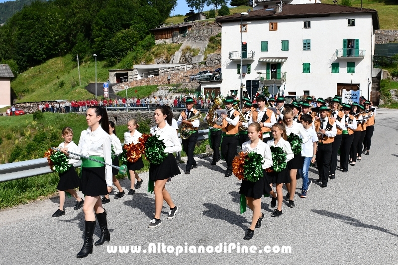 Sfilata 85 fondazione Gruppo Alpini Bedollo