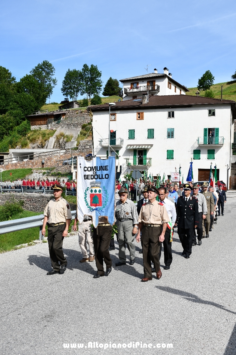 Sfilata 85 fondazione Gruppo Alpini Bedollo