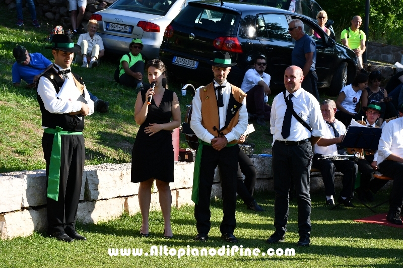 Gemellaggio tra la Banda Cittadina di Carre' ed il  Gruppo Bandistico Folk Pinetano
