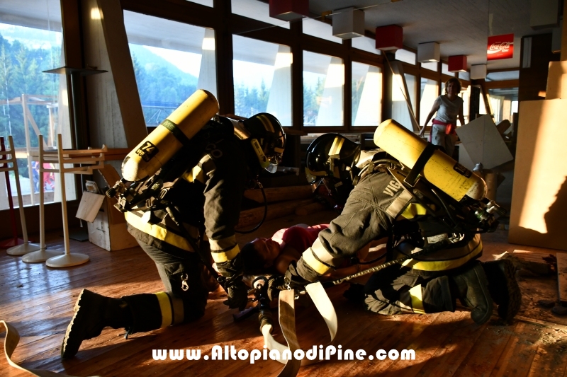 Esercitazione soccorso presso ex Albergo Costalta a Varda di Bedollo - luglio 2019