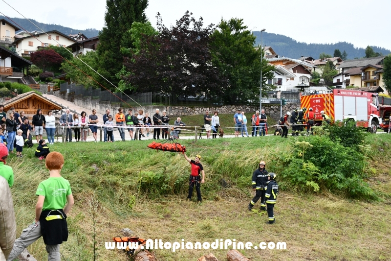 Caserme aperte VVF Baselga di Piné - riparte l'elicottero