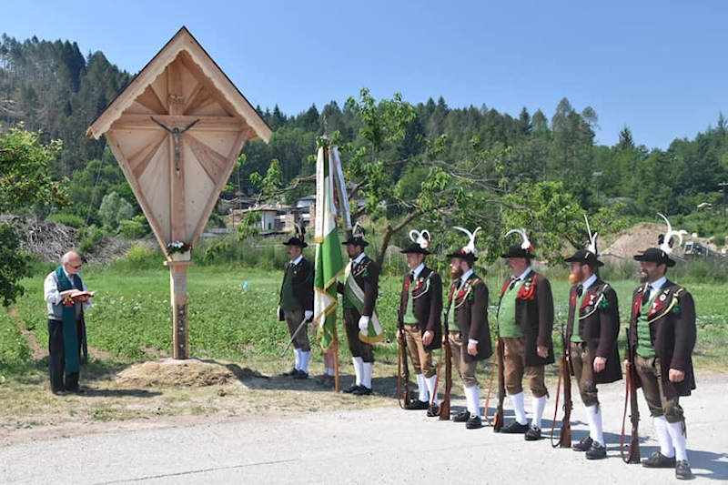 Benedizione crocefisso Schutzen