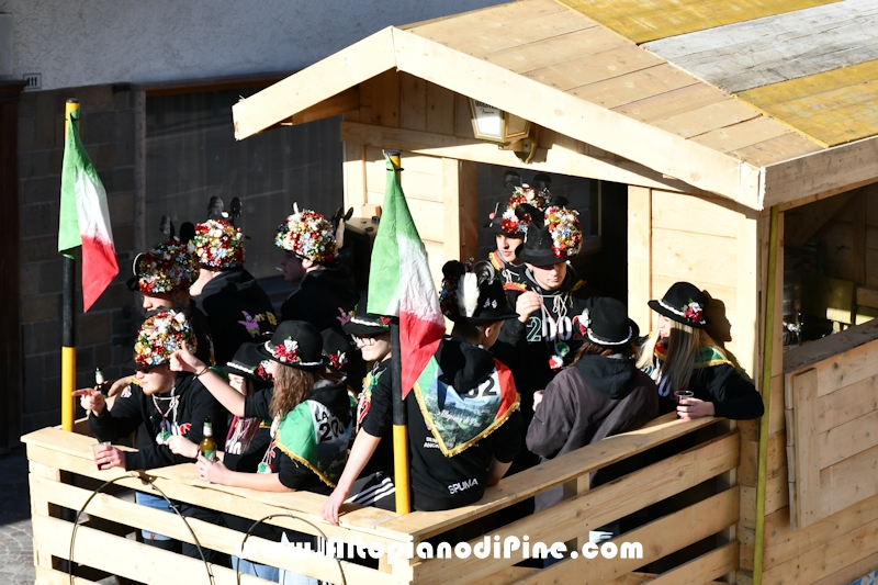 Pineé - Carnevale 2020 