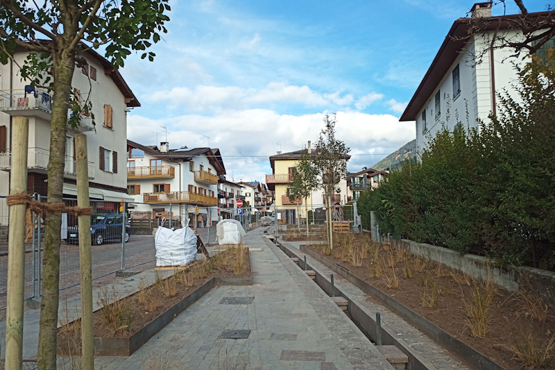 Realizzazione nuova piazza Costalta a Baselga di Piné - ottobre 2020
