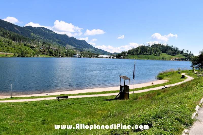 Passeggiata attorno al lago della Serraia
