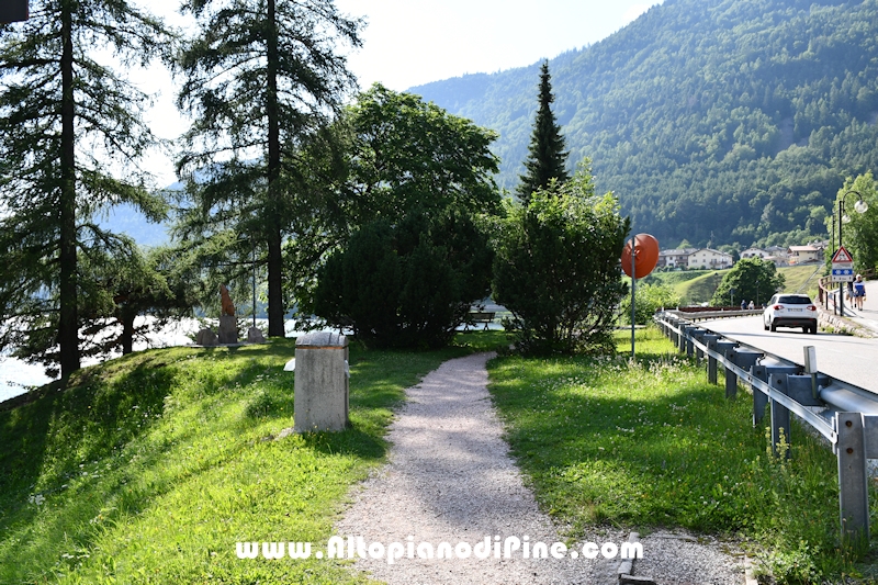 Passeggiata attorno ai laghi di Serraia e Piazze