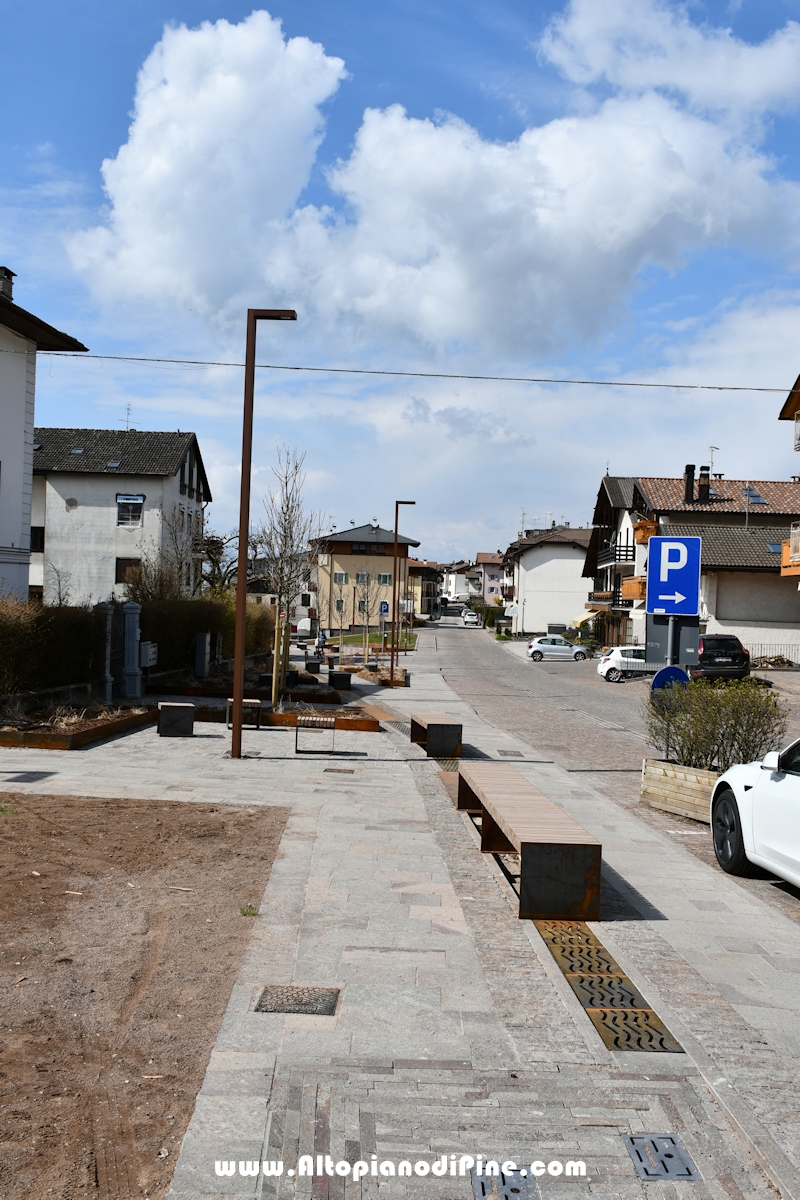 Realizzazione nuova piazza Costalta a Baselga di Piné - aprile 2021