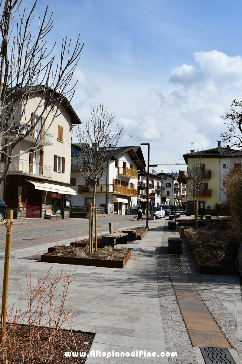 Realizzazione nuova piazza Costalta a Baselga di Piné - aprile 2021