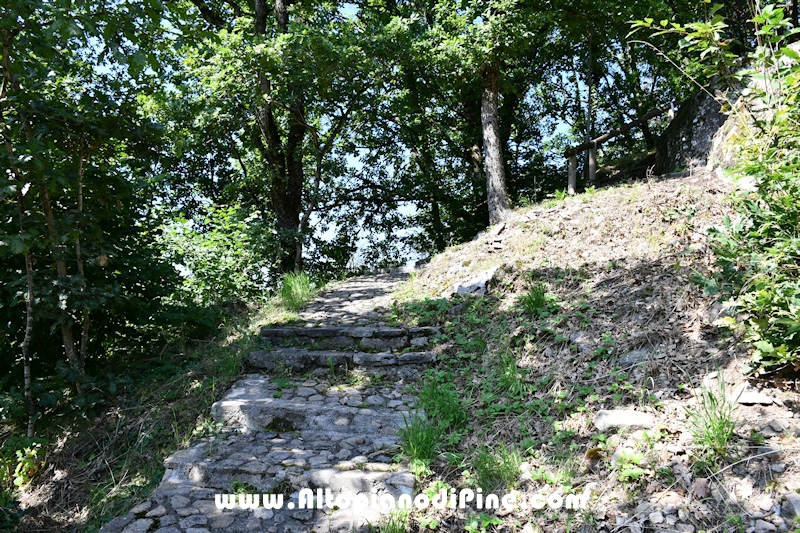 Passeggiata Serraia - Marmitta Giganti - Punto panoramico