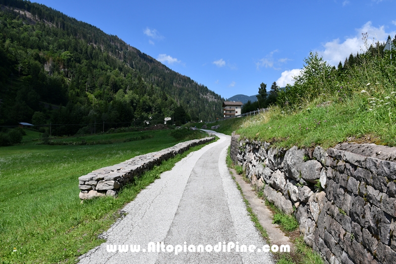 Passeggiata Centrale - Brusago e Lago delle Buse
