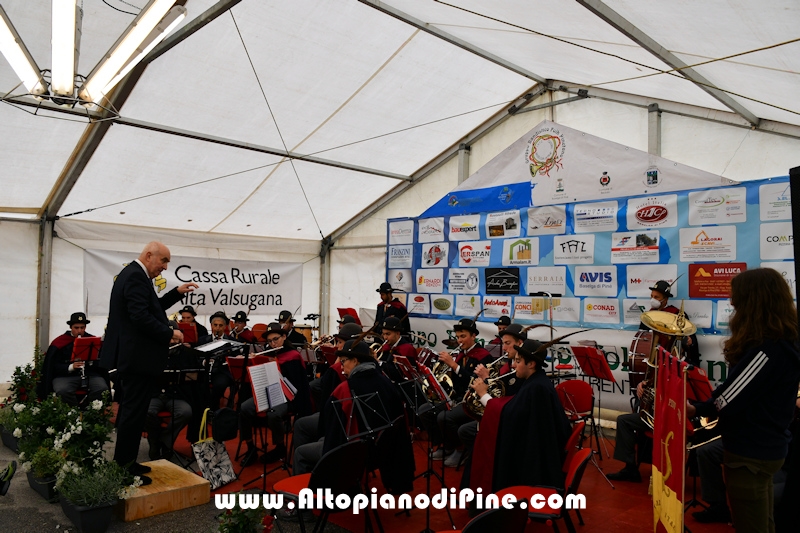 Quando la Banda Pass - 50 del Gruppo Bandistico Folk Pinetano