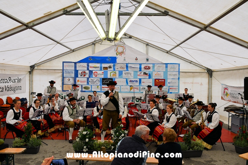 Quando la Banda Pass - 50 del Gruppo Bandistico Folk Pinetano