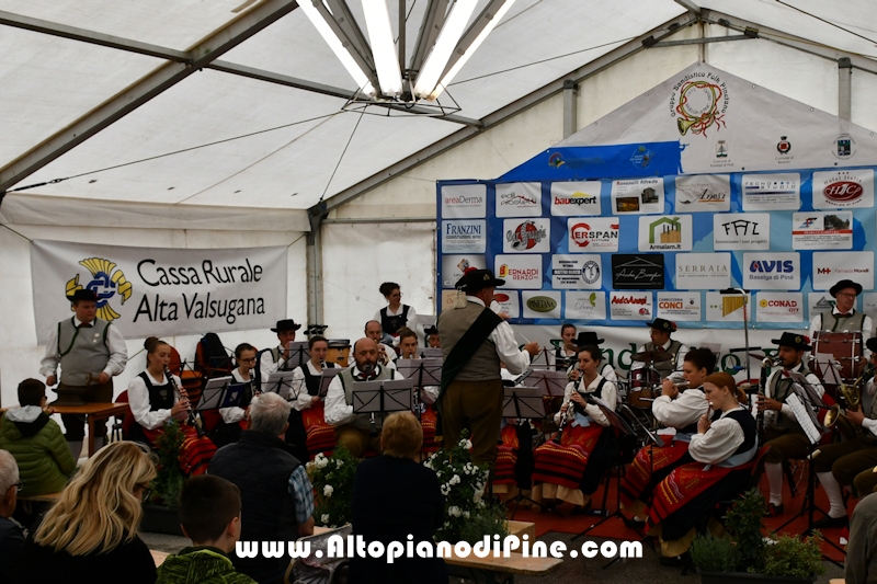 Quando la Banda Pass - 50 del Gruppo Bandistico Folk Pinetano