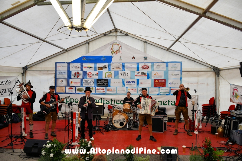 Quando la Banda Pass - 50 del Gruppo Bandistico Folk Pinetano