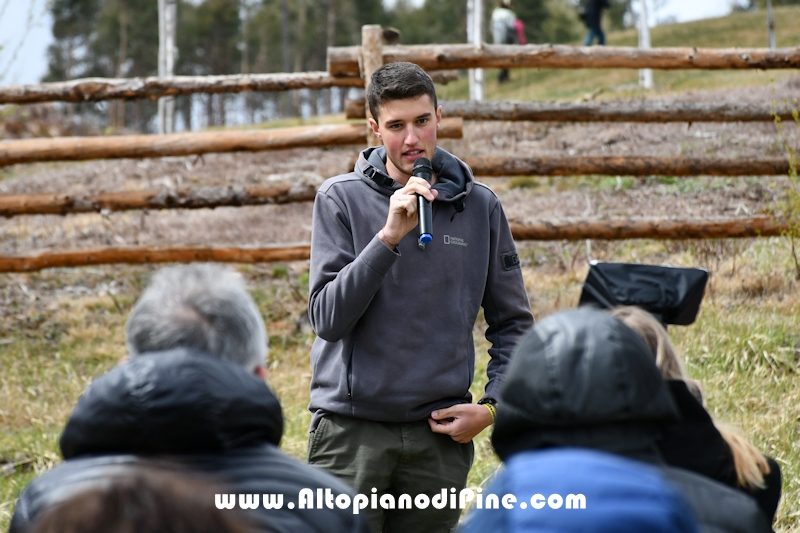 Co.Scienza Festival - piantumazione abeti rossi a Bedolpian - 24 aprile 2022