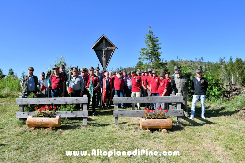 Benedizione Crocefisso Alpini - Bedolpian giugno 2022