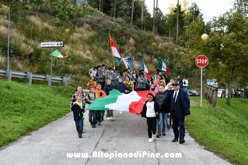 Sfilata 90 fondazione Gruppo Alpini Bedollo