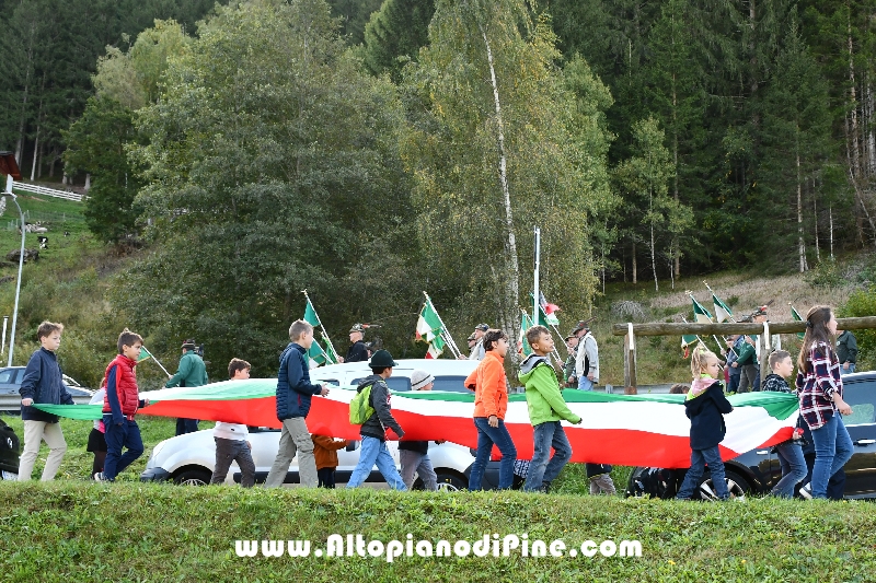 Sfilata 90 fondazione Gruppo Alpini Bedollo
