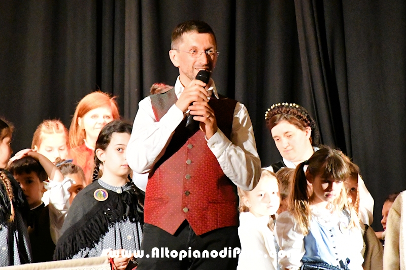 12°  JuniorT raduno dei gruppi giovanili trentini di folklore, musica e rievocazione