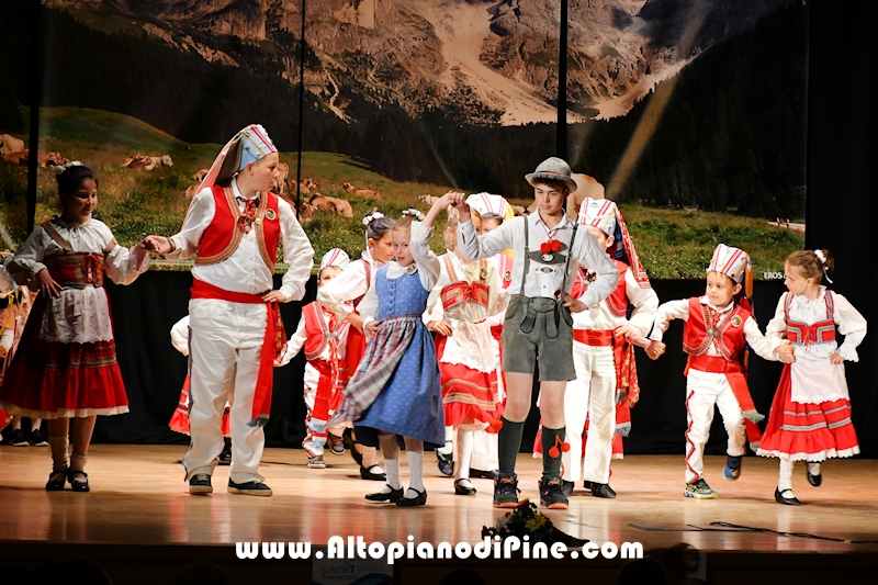 12°  JuniorT raduno dei gruppi giovanili trentini di folklore, musica e rievocazione