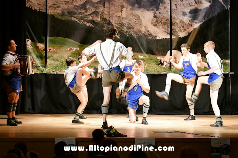 12°  JuniorT raduno dei gruppi giovanili trentini di folklore, musica e rievocazione
