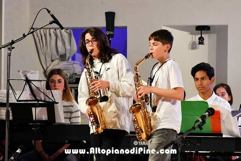 Suonando un Mondo - maggio 2023 scuola musicale C. Moser di Pergine Valsugana e Baselga di Pine'