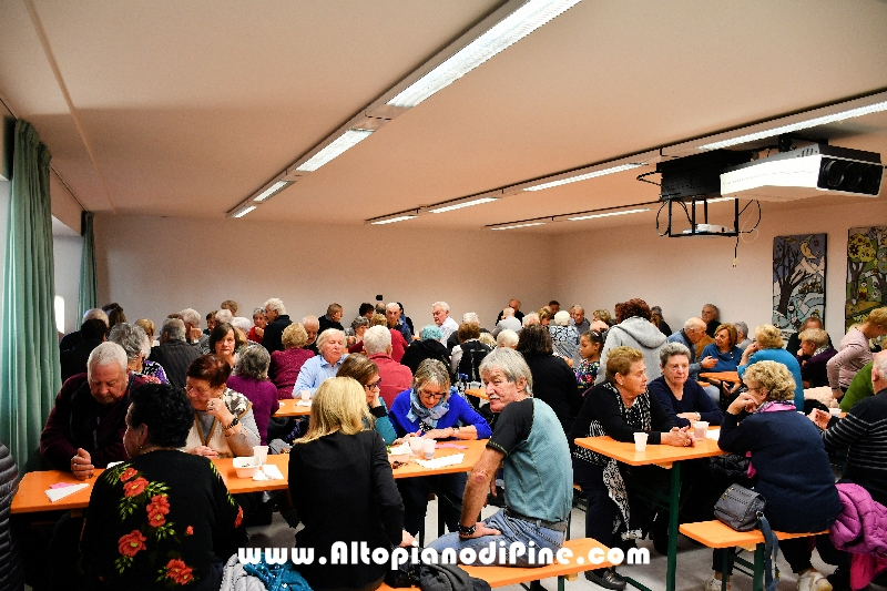 Castagnata Circolo Pensionati Anziani Bedollo - Centrale 17 novembre 2024