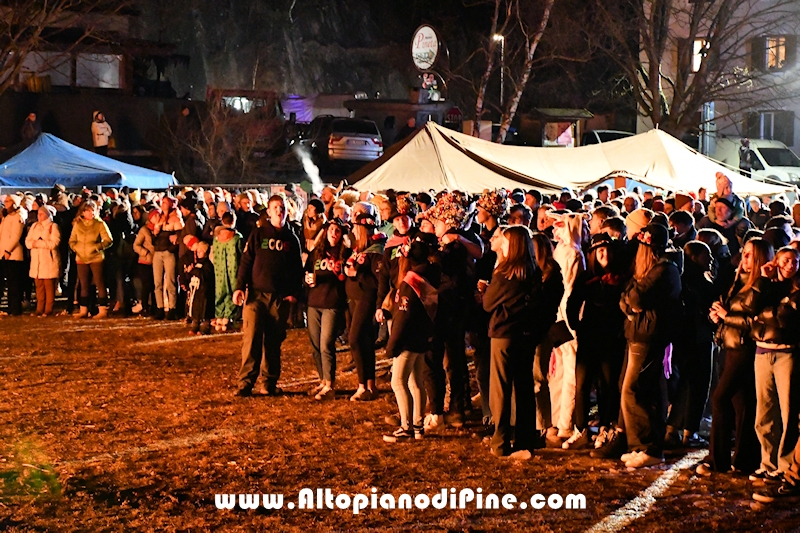 Marti Grass coi Polentoni - Carnevale Bedolero 2024 - Piazze