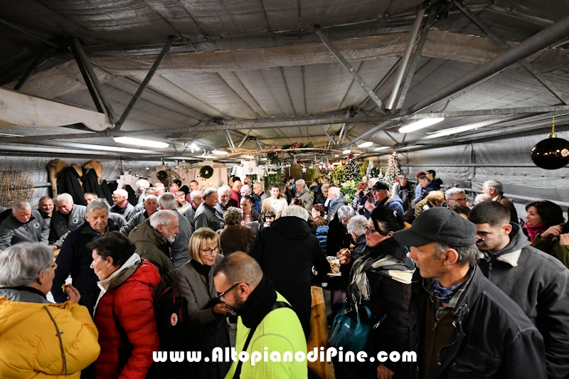 Floricoltura Ioriatti - Concerto in Serra del coro Abete Rosso - dicembre 2025