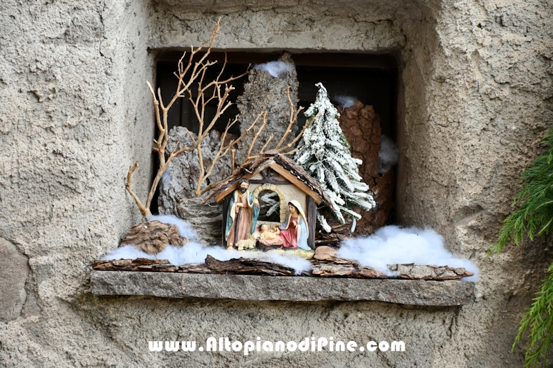 El paes dei Presepi 2025/2026 - foto ANDREA NARDON per www.AltopianodiPine.com El paes dei Presepi 2025/2026