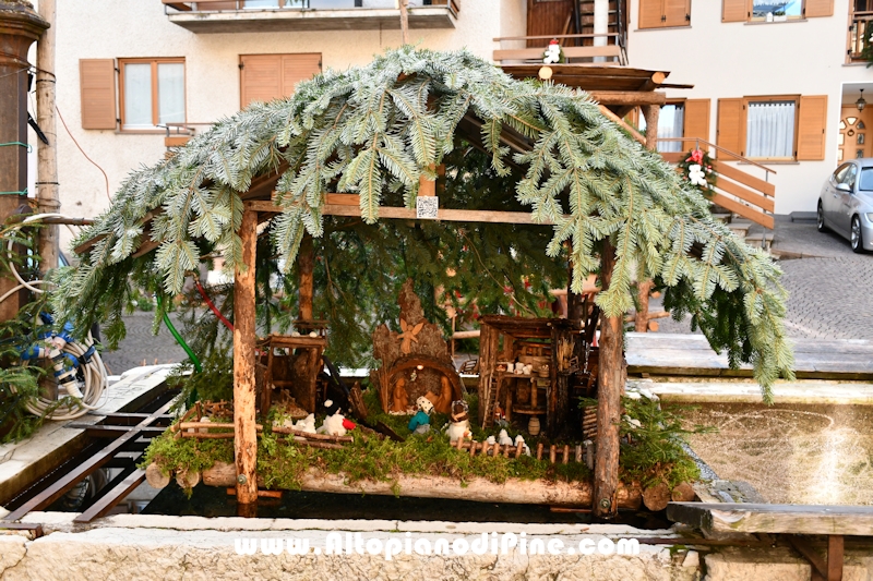 El paes dei Presepi 2025/2026 - foto ANDREA NARDON per www.AltopianodiPine.com El paes dei Presepi 2025/2026