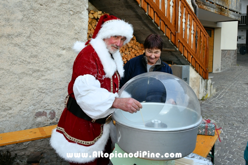 El paes dei Presepi 2025/2026 - foto ANDREA NARDON per www.AltopianodiPine.com El paes dei Presepi 2025/2026